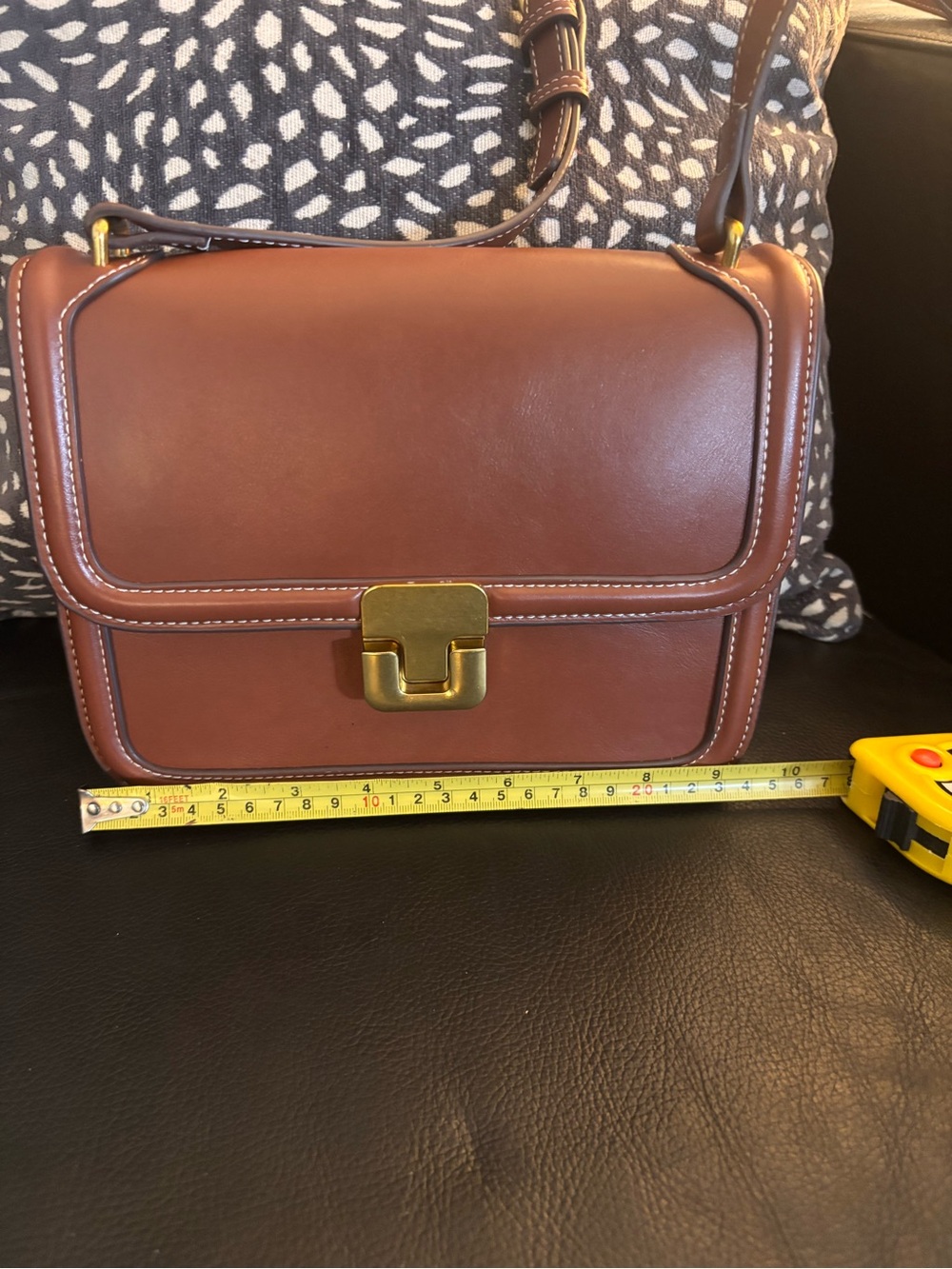 Mango Tan Bag with Gold Hardware